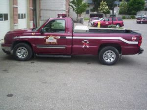 Car decal vinyl printing for automobiles and corporate vehicles